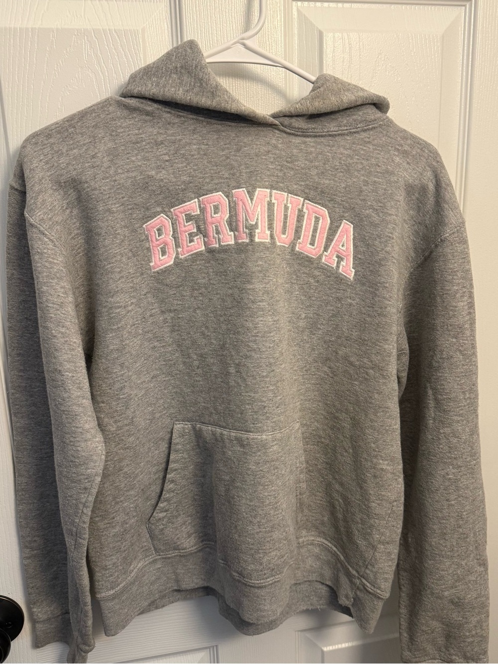 Vintage Y2K Bermuda Souvenir Hoodie Gray Pink Embroidered Sweatshirt